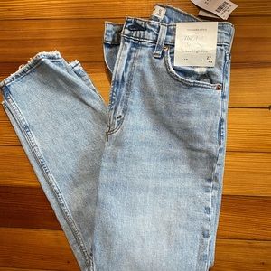 ABERCROMBIE Ankle Straight Jean
